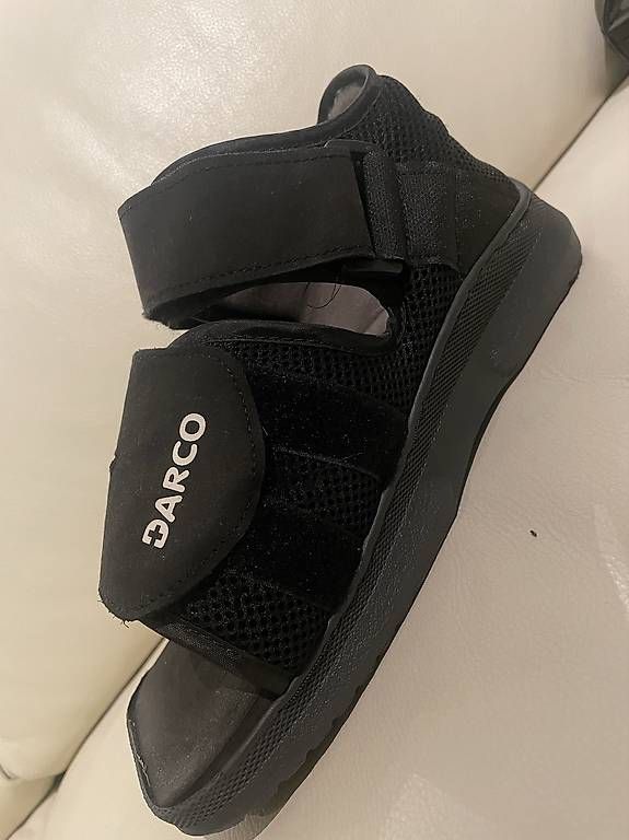 Attrezzature mediche: DARCO MedSurg Post-Op Shoe – Usato da Basel venduto da amu_8n2j