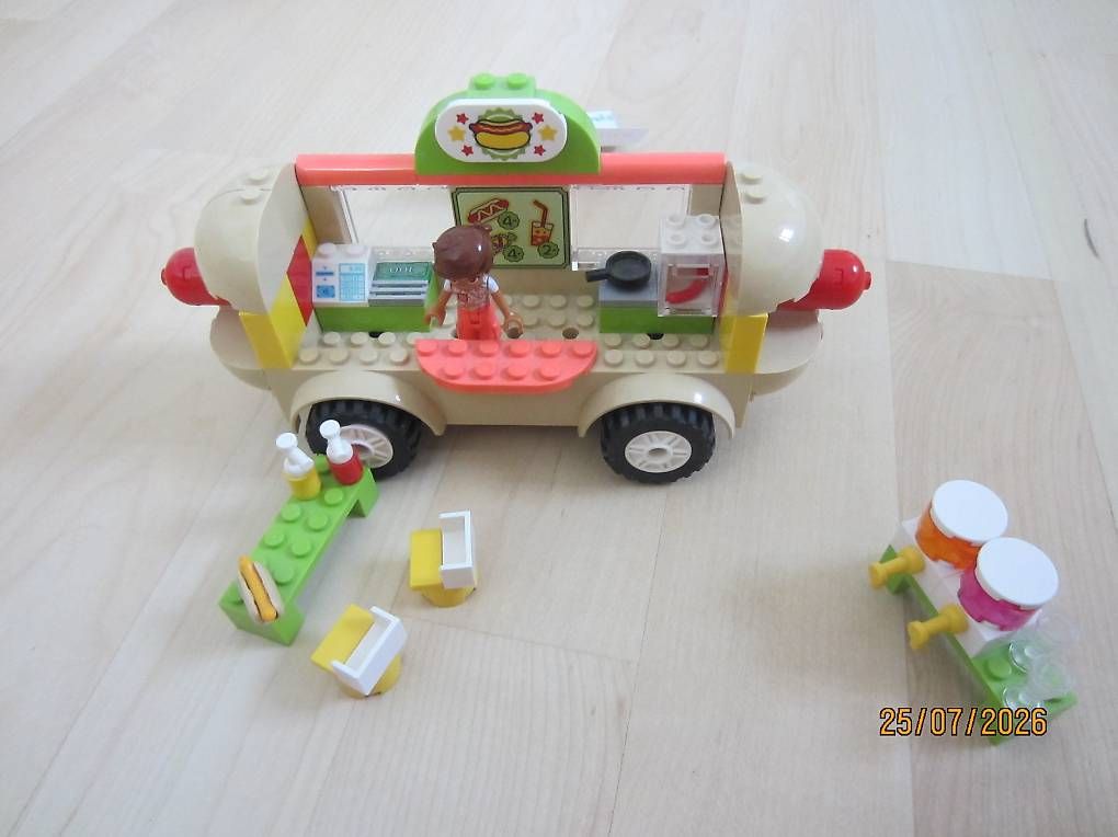 Lego Giocattoli: Hot Dog Stand- Lego Friends – Usato da Embrach venduto da Vza 2