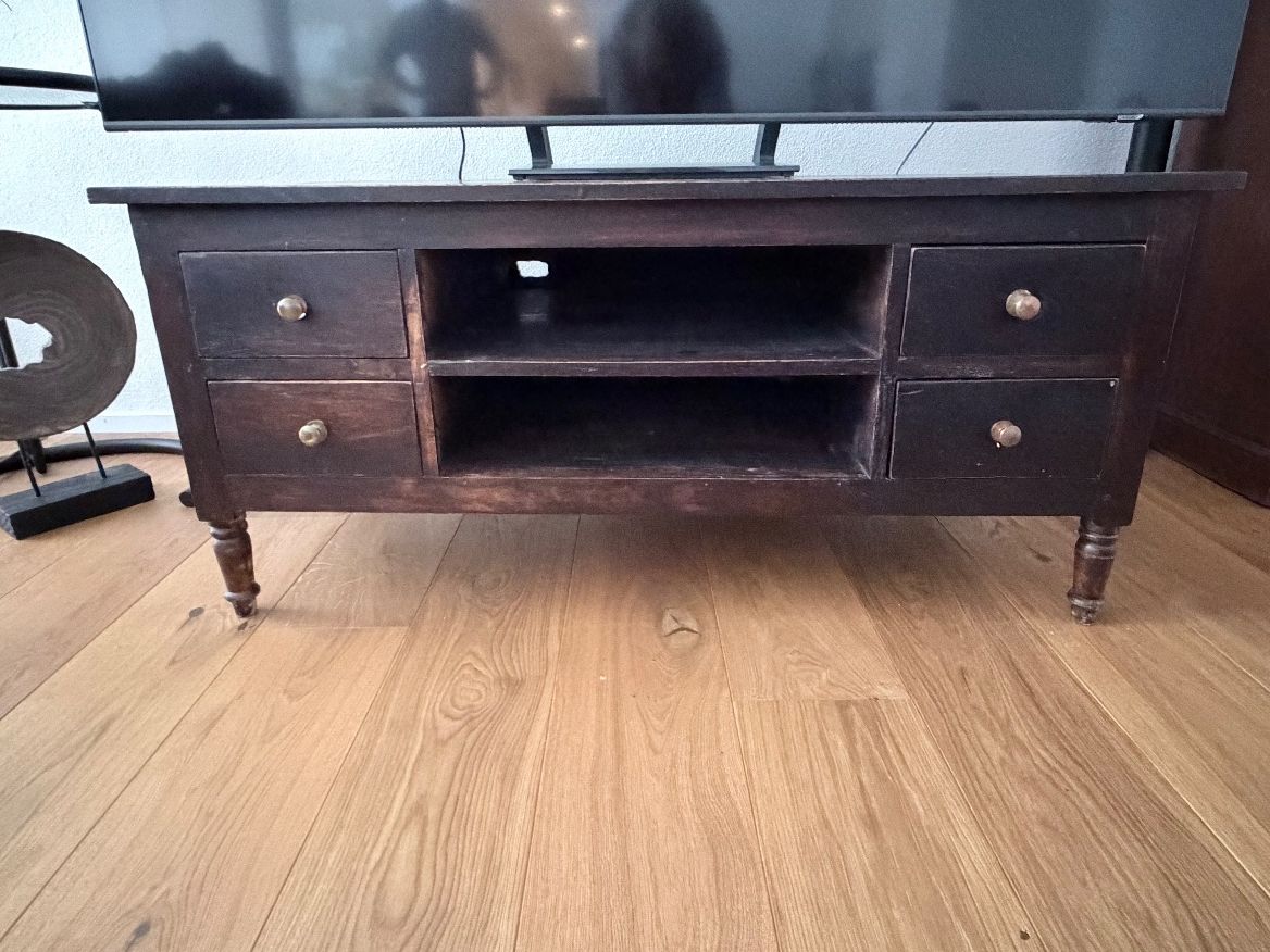 Mobili TV: TV-Möbel/Sideboard aus Holz mit Schubladen – Usato da Emmetten venduto da pattiko