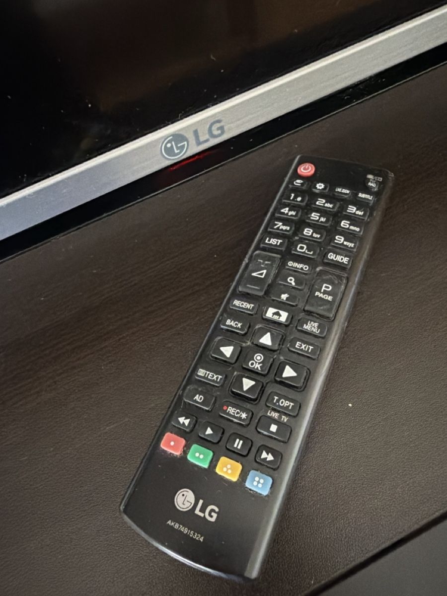 LG Televisori: Fernseher LG – Usato da Aadorf venduto da Edisson08 2