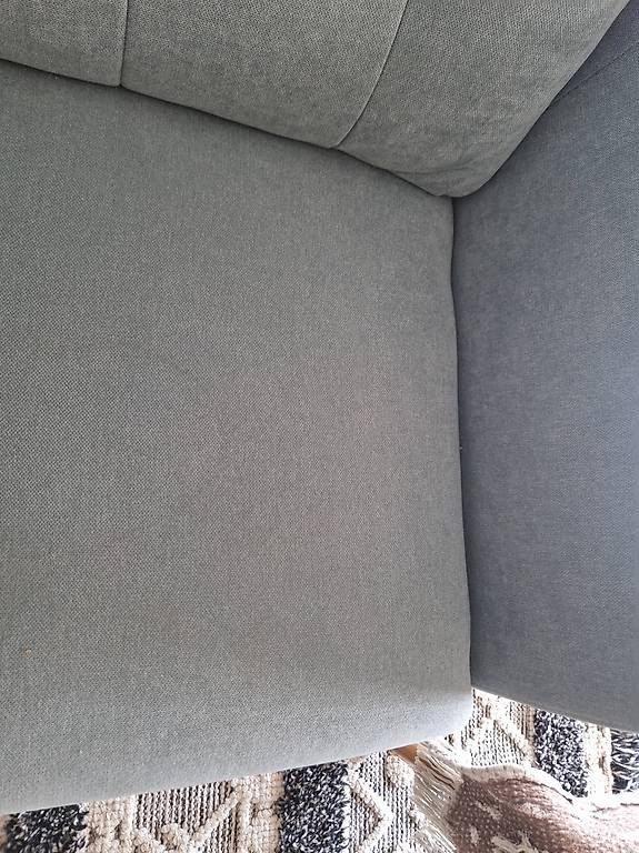 Sofas: 2er Sofa – Gebraucht aus Thun von Vespa-1964 2