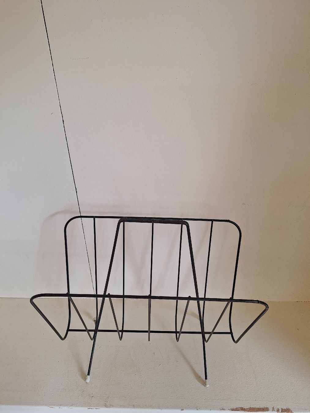 Autres articles pour la maison: Mid Century Zeitungsständer – D'occasion à Urtenen-Schönbühl par Atelier21_bern 3