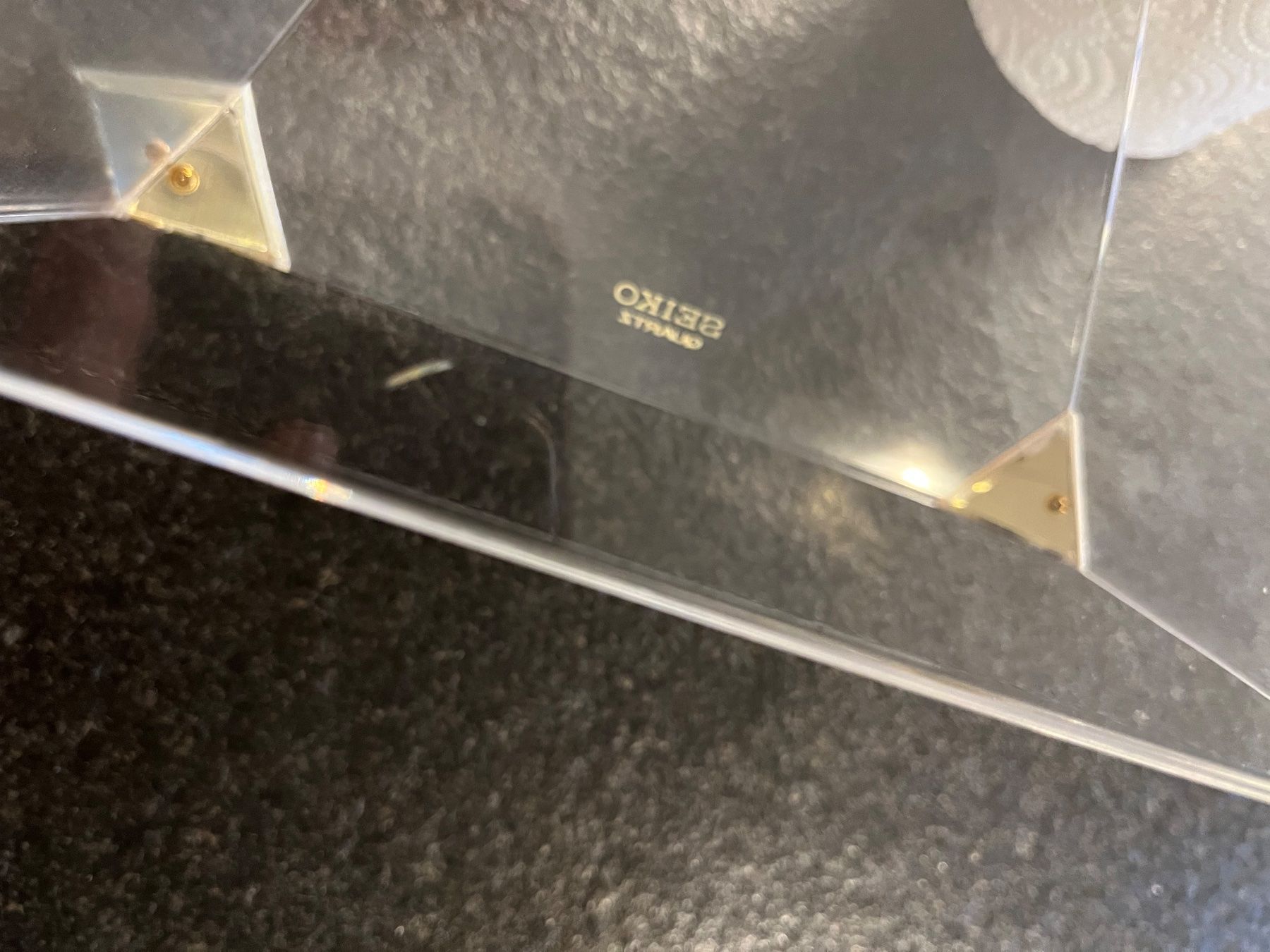 Seiko Stand- & Wanduhren: Seiko Pyramid Skeleton Mantel Clock, QAW109G model – Gebraucht aus Colombier NE von Rain.. 6