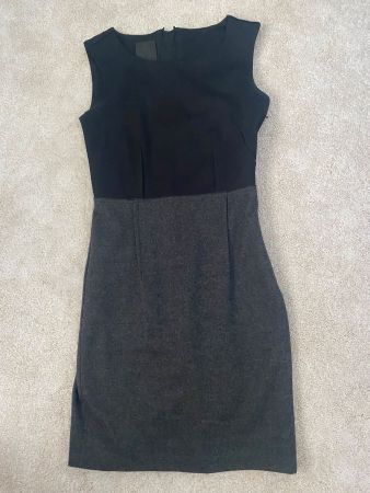 Schönes Etui Kleid grau schwarz InWear (36)