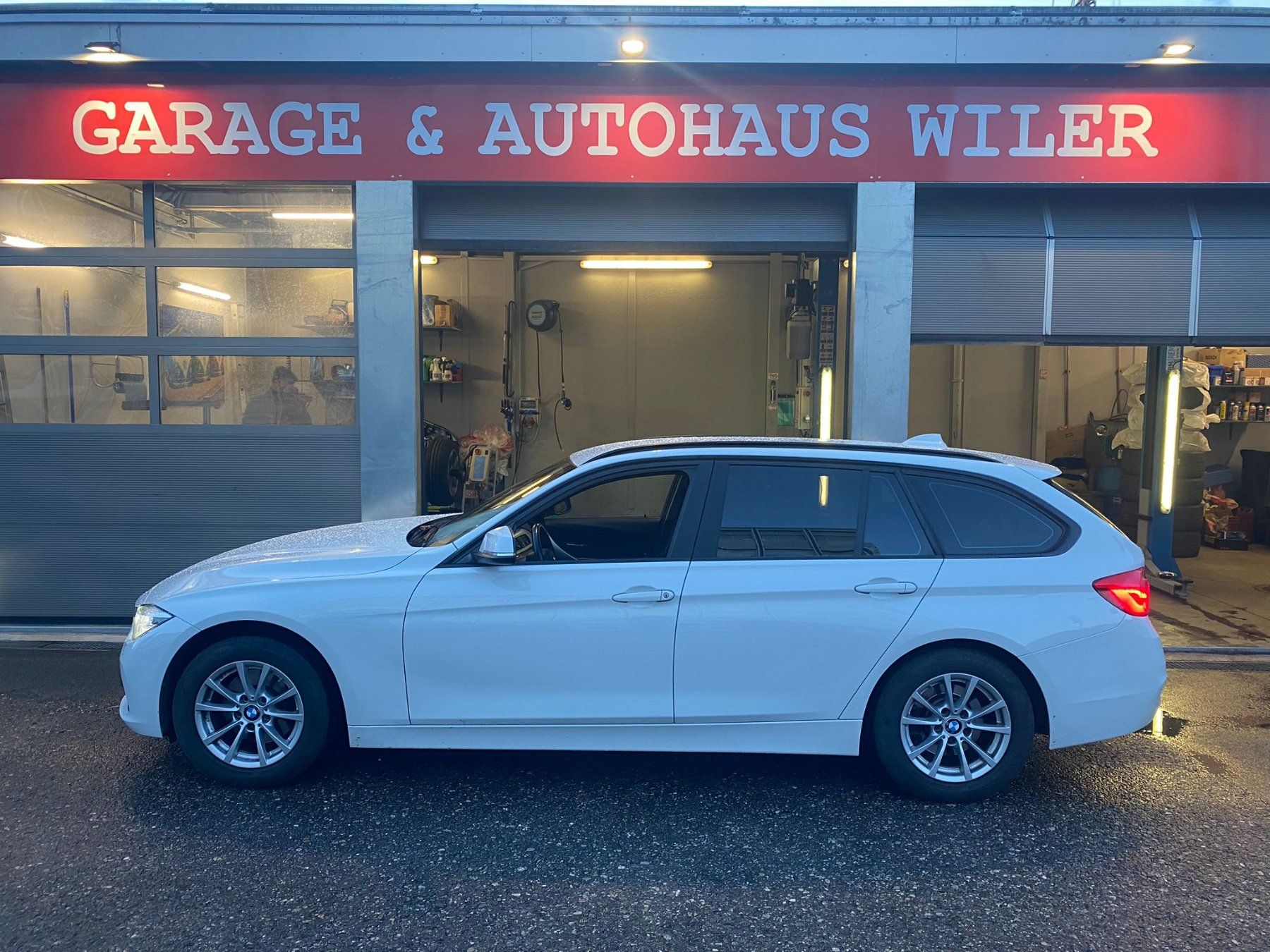 BMW Automobili: BMW 320d xDrive Touring Steptronic – Usato da Biel/Bienne venduto da AS24 7