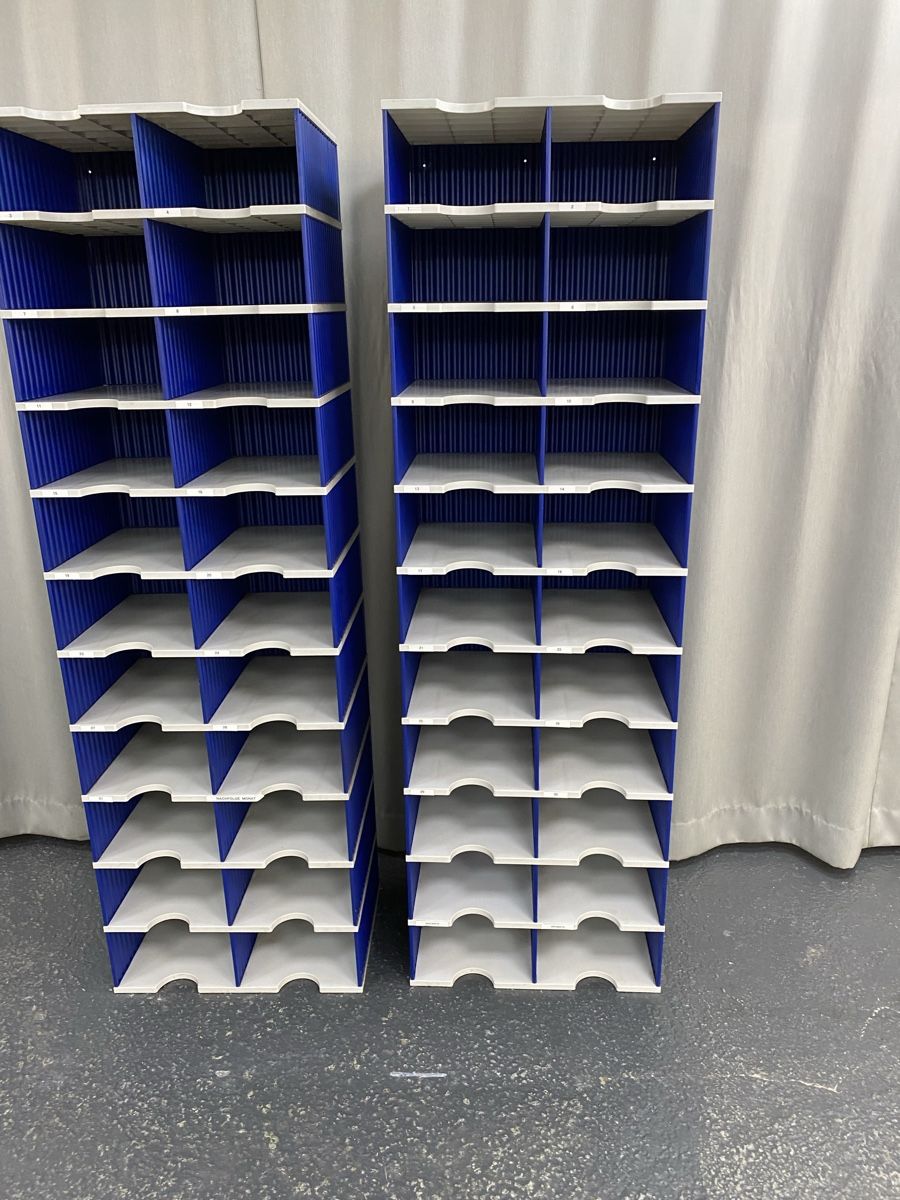 Scaffali: 2x Ablagefach Regale blau weiss 20 Fächer pro Regal – Usato da Hägglingen venduto da Karin0802