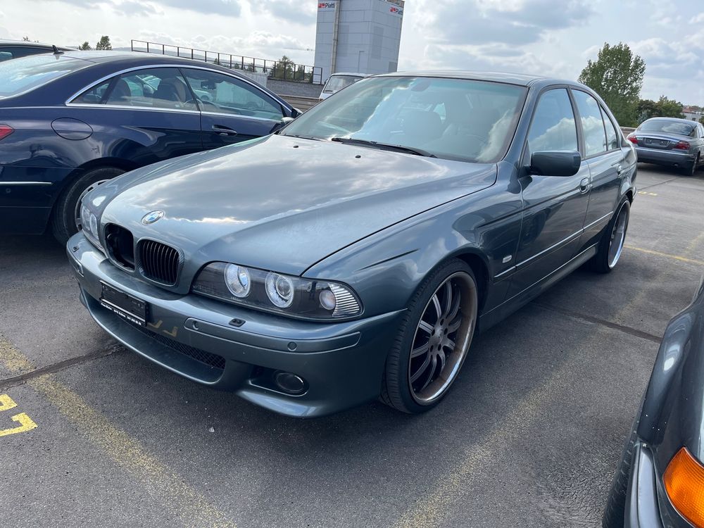 Bmw 525i A M