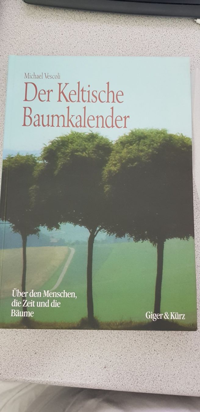 Libri: Der Keltische Baumkalender – Usato da Dürnten venduto da BAschwanden
