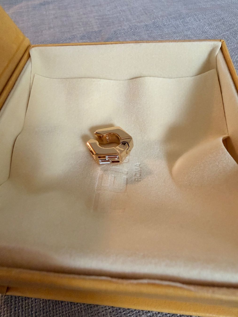 Fendi Orecchini pendenti & Orecchini a lobo: Fendi Earcuff, Monoohrring, Ohrring – Nuovo e nell'imballaggio originale da Zollikofen venduto da Danijela1983 6