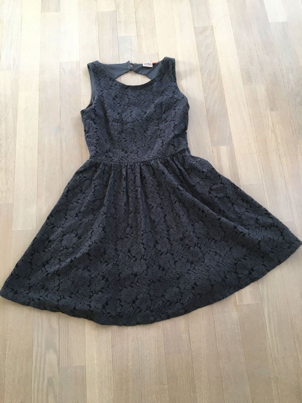 Vero Moda Robes: Kleid – D'occasion à Ettingen par gaggalari