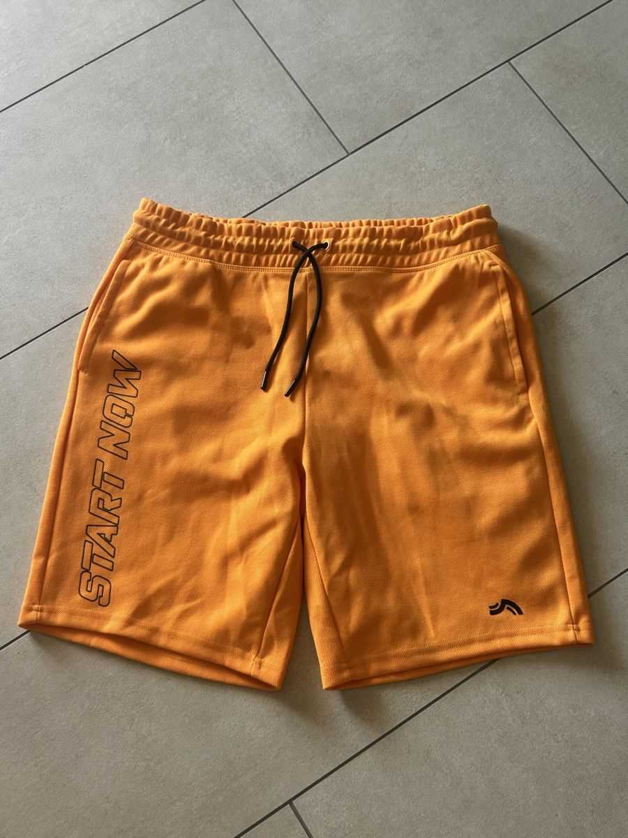 Pantalons: Sporthose neon Orange – Neuf (Voir description) à Maisprach par _aliciarebecca_