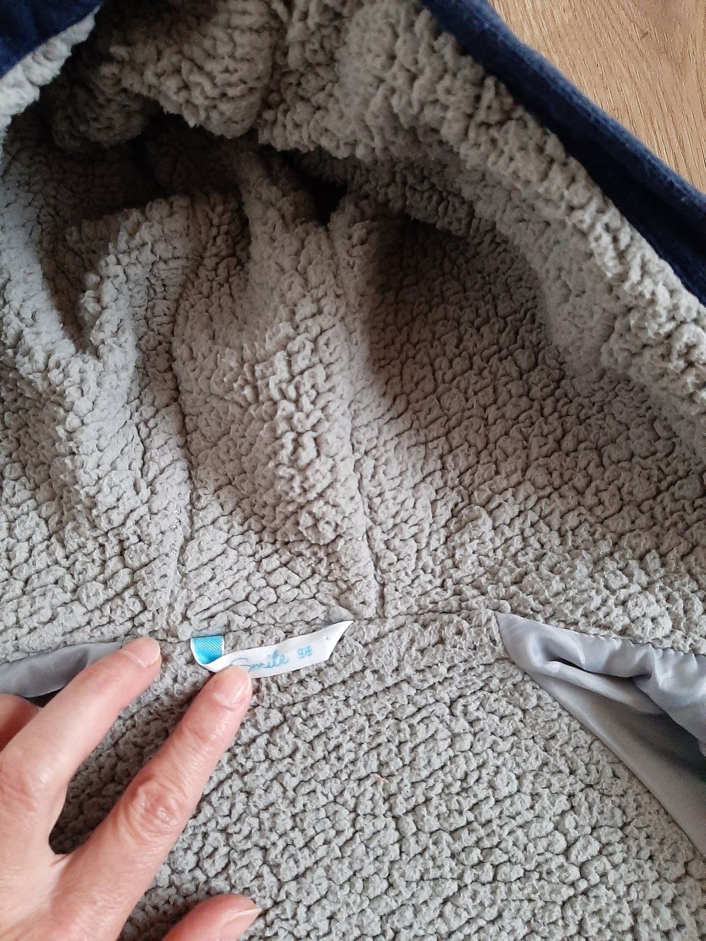 Giacche & Cappotti: Schöne Sweatjacke blau Gr. 98 – Usato da Bütschwil venduto da enzian008 2