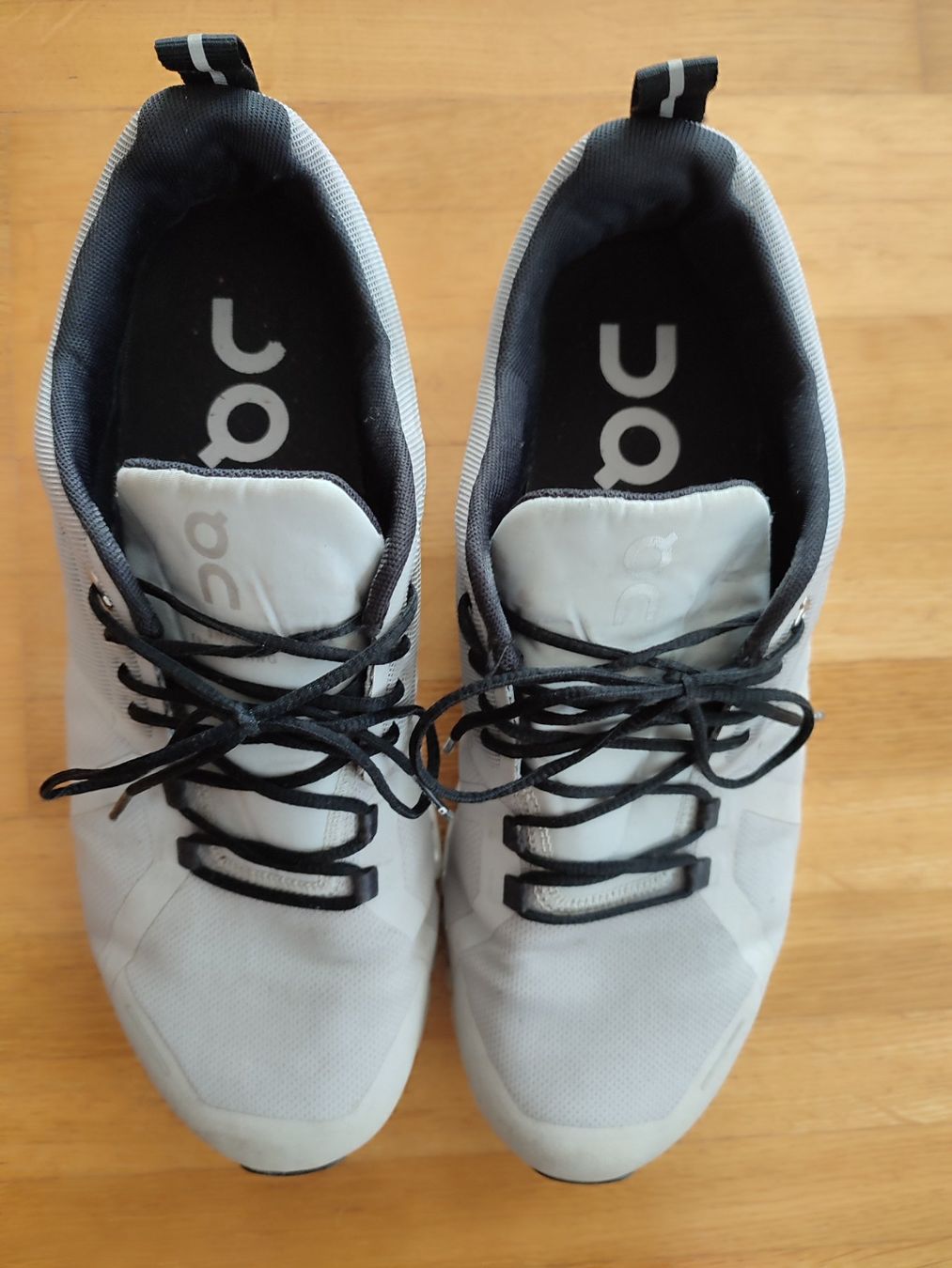 On Chaussures hommes: On Cloud 5 Waterproof Schuhe Grau, Grösse 42.5 – D'occasion à Zollikon par Tumult 7