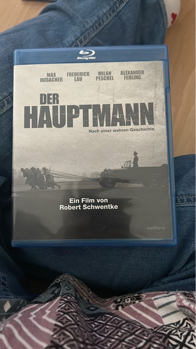 Tutti i DVDs: DER HAUPTMANN Blu-ray Nach einer wahren Geschichte – Usato da Herbetswil venduto da rotekatze84
