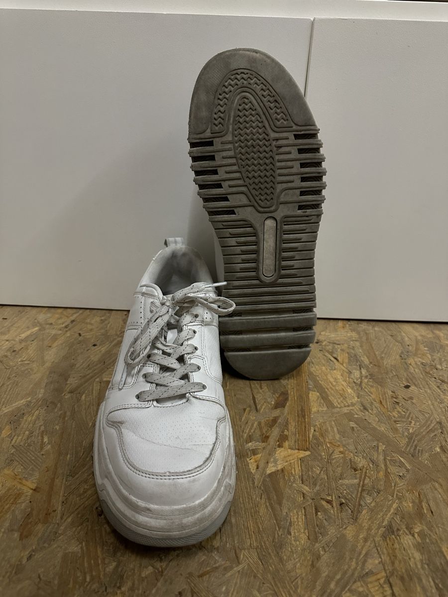 Scarpe da uomo: Turnschuh für Herren/Jungs – Usato da Pfyn venduto da MJ1509 1