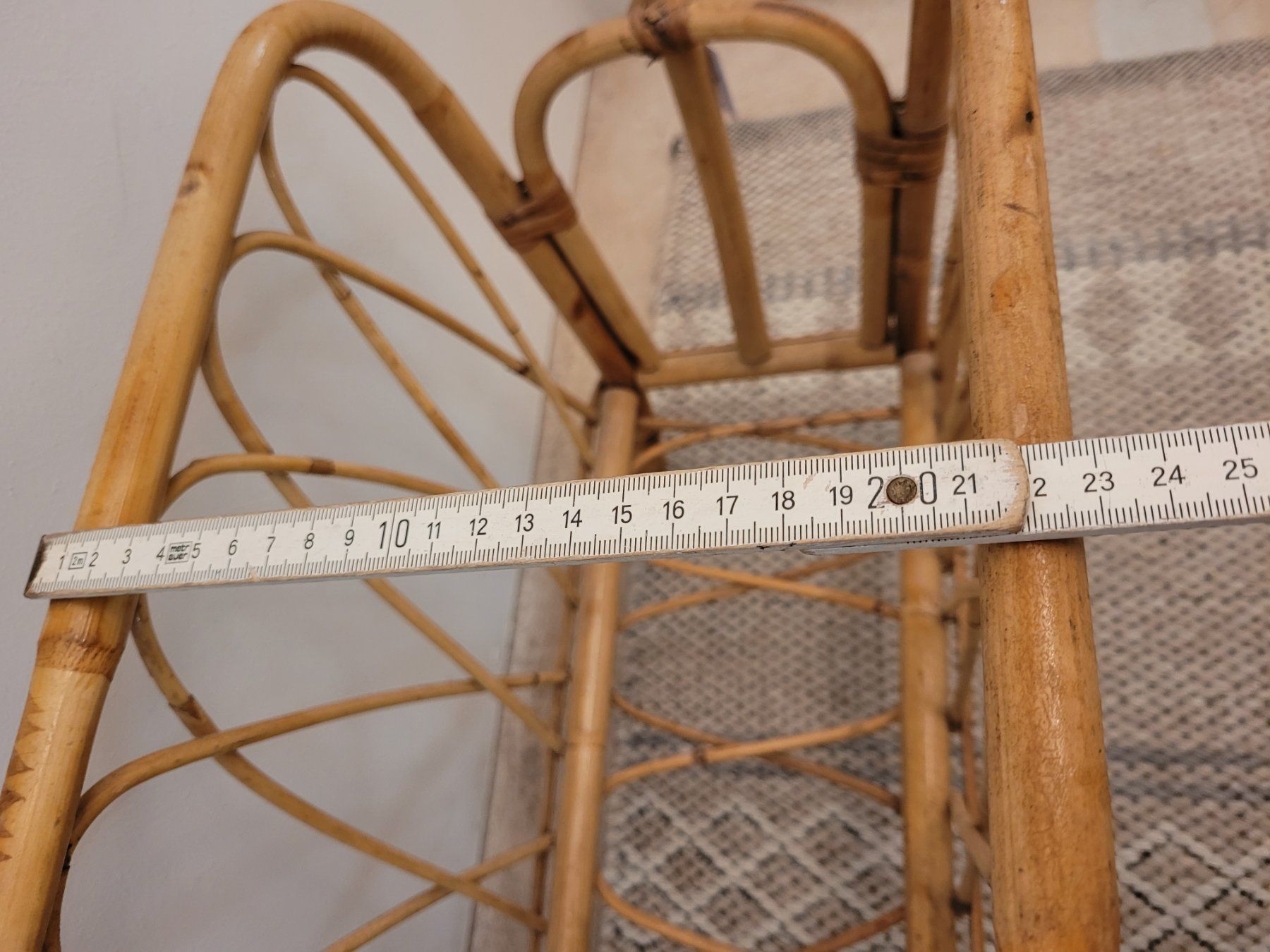 Sonstiges für Haushalt & Wohnen: Zeitungsständer Rattan Vintage – Gebraucht aus Zofingen von Loop_ReSale 2