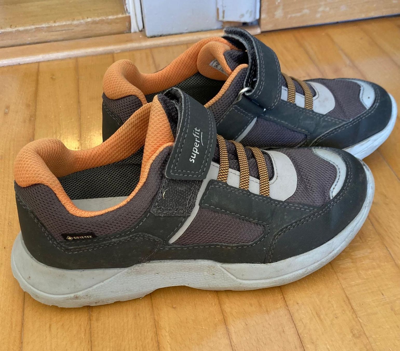 Superfit Scarpe da uomo: Kinderschuhe Superfit, Gr. 32 – Usato da Winterthur venduto da Christian_01