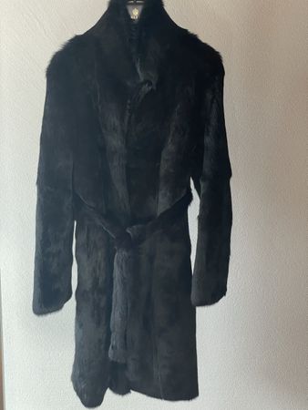 Mantel aus Hasenfell in schwarz Gr. 38