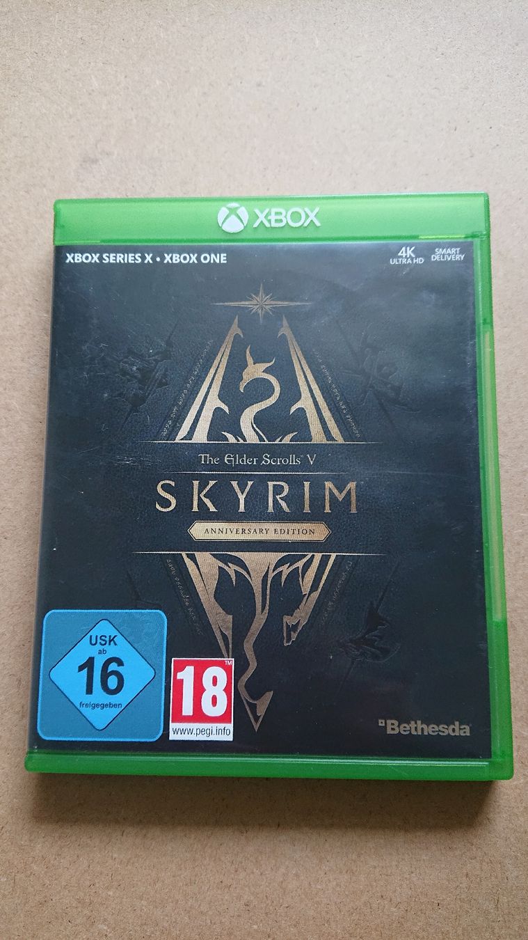 Giochi: Skyrim Anniversary Edition Xbox one & Series X – Usato da Chur venduto da FreakofRarity