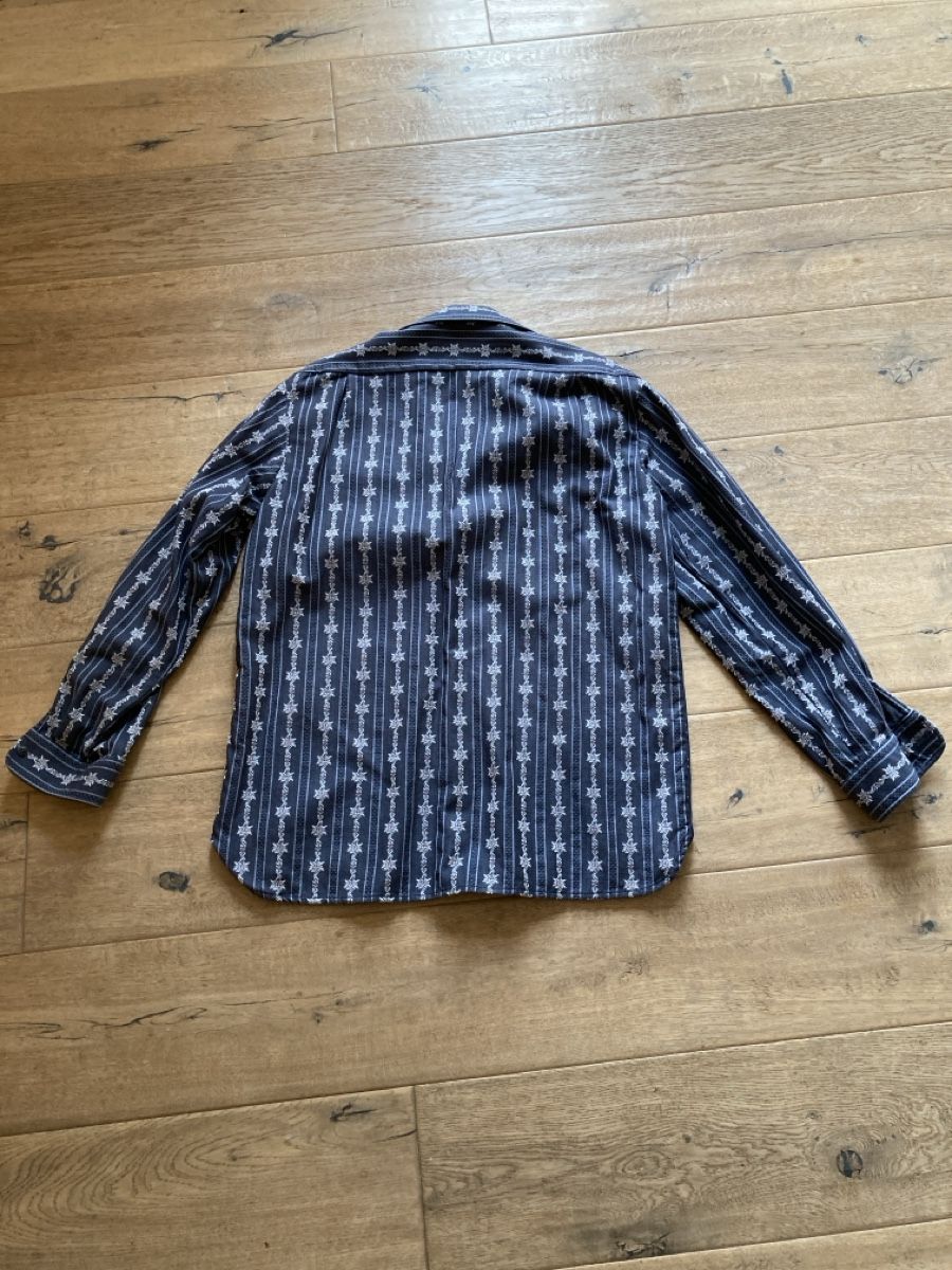 Camicie: Edelweiss Hemd Jenni Grösse M 40/41 – Usato da Matten(St.Stephan) venduto da satapa 2