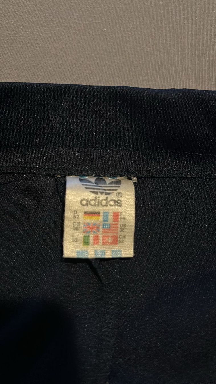 Adidas Pantaloni: Pantaloncini Adidas tg.52 – Usato da Melano venduto da H-Sara 2