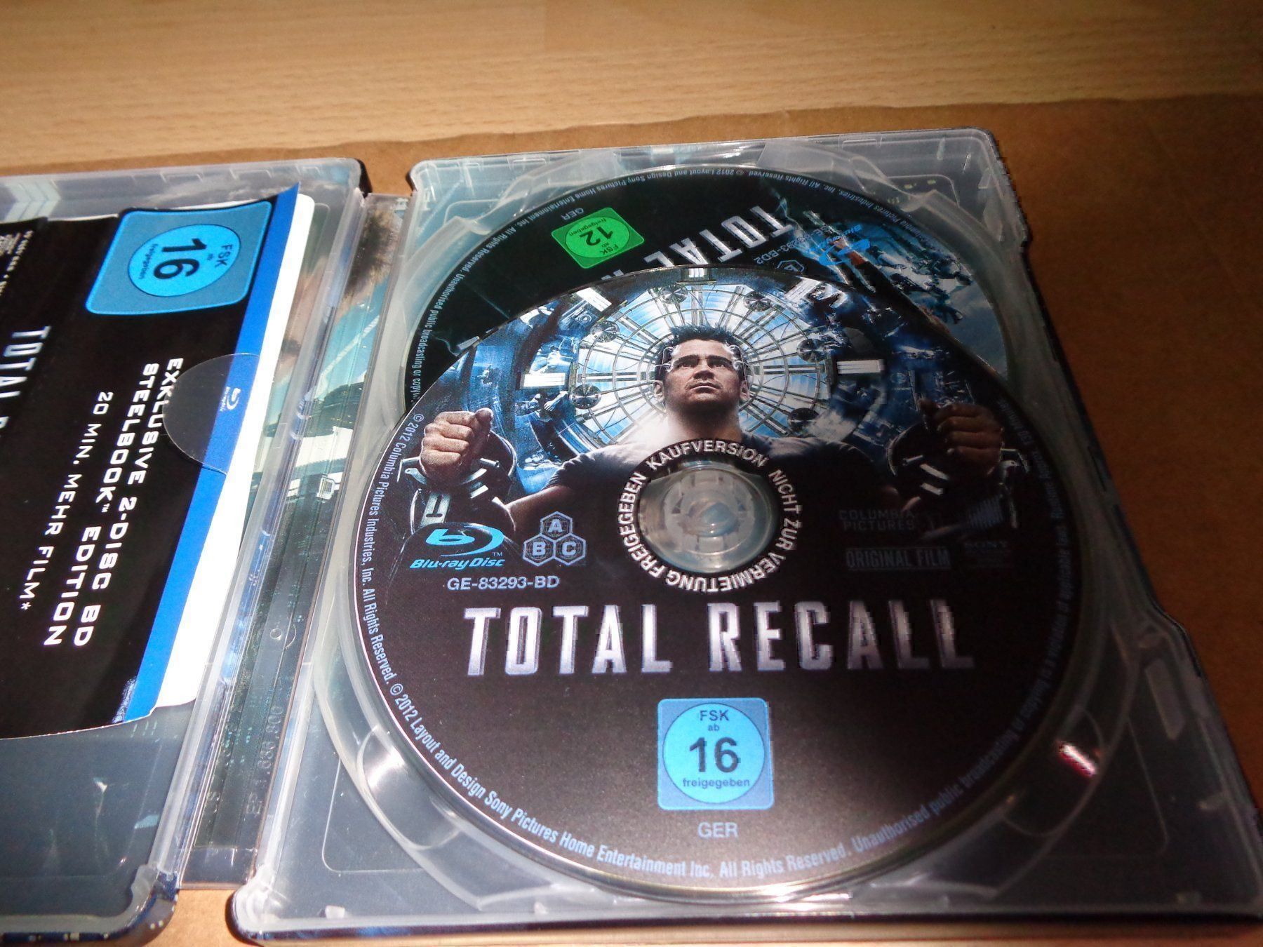 Tutti i DVDs: Total Recall BLU-RAY STEELBOOK – Usato da Olten venduto da Disc-Ausverkauf 1
