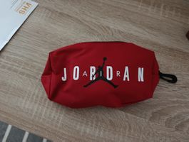 Neuer roter Stiftehalter Air Jordan
