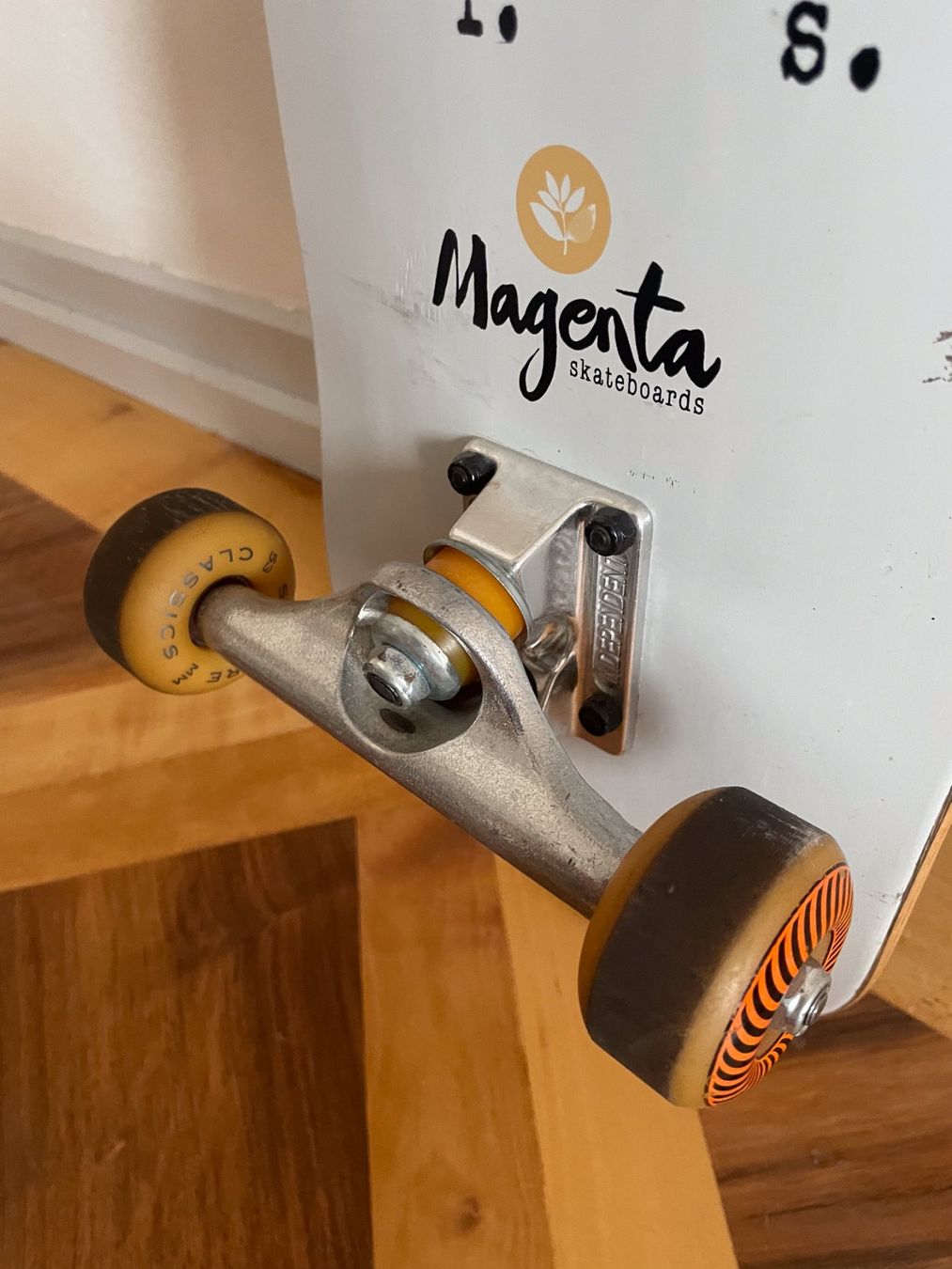 Skateboards: Skateboard – Gebraucht aus Basel von helger 2