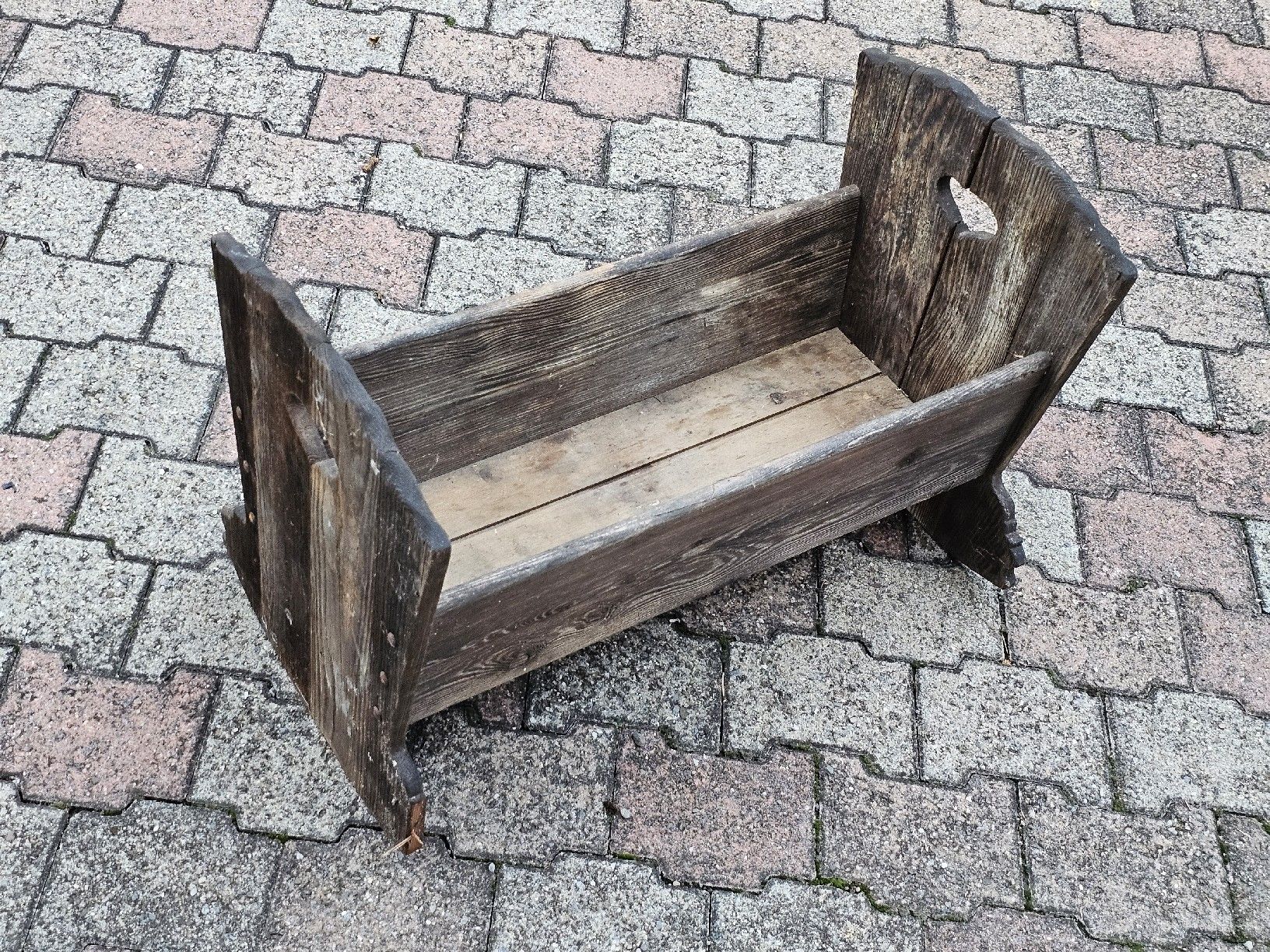 Lits: Alpwiege aus Holz – D'occasion à Meisterschwanden par Hummer21