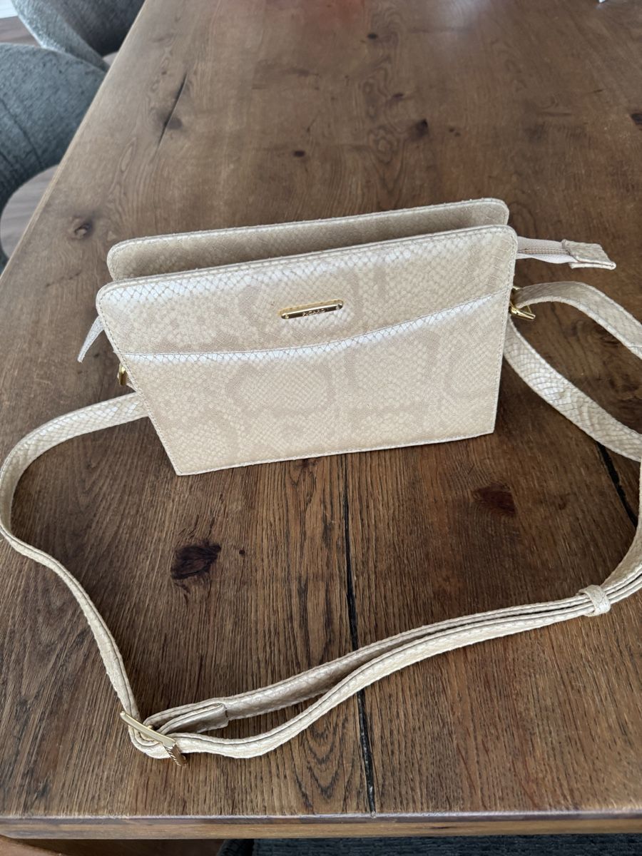 Borse da donna: Pikard Tasche 22x17cm – Nuovo (secondo la descrizione) da Belp venduto da ch1999 4