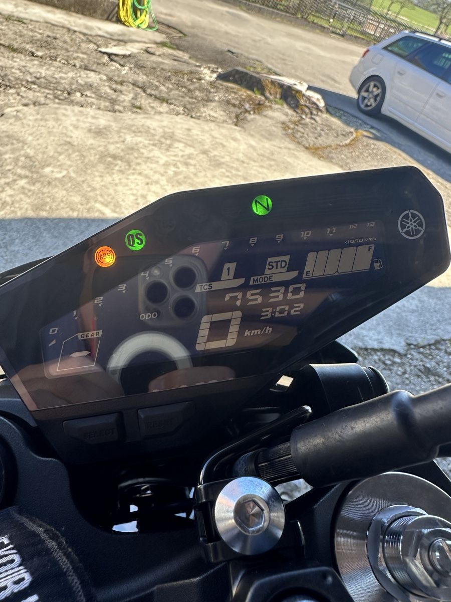 Yamaha Strada: Yamaha MT09 2020 – Usato da Langenthal venduto da Gr0ggsim 9