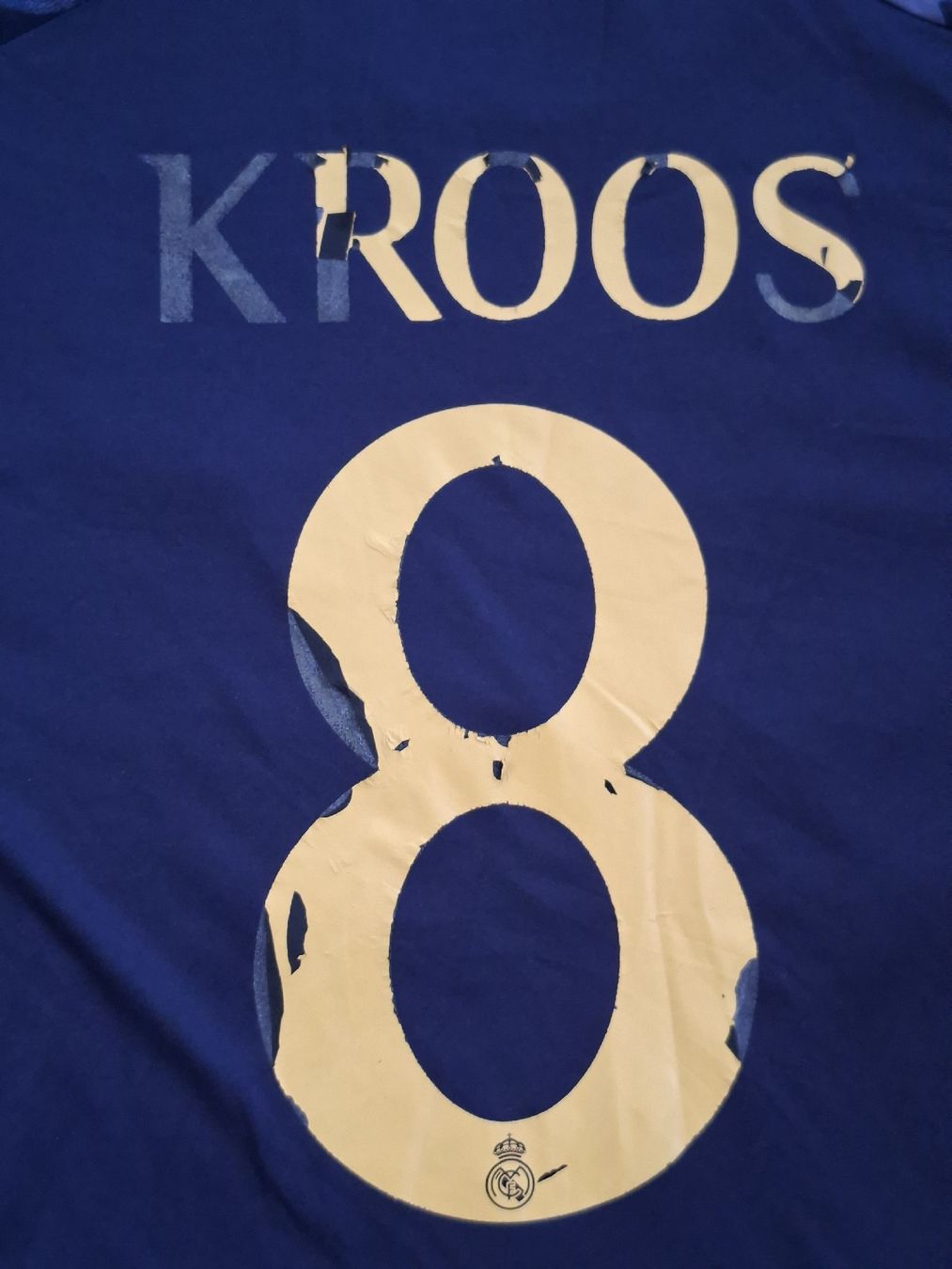 Real Madrid Leibchen & Hosen: Maillot Real Madrid Kroos, – Gebraucht aus Renens VD von ser_j2fn 9