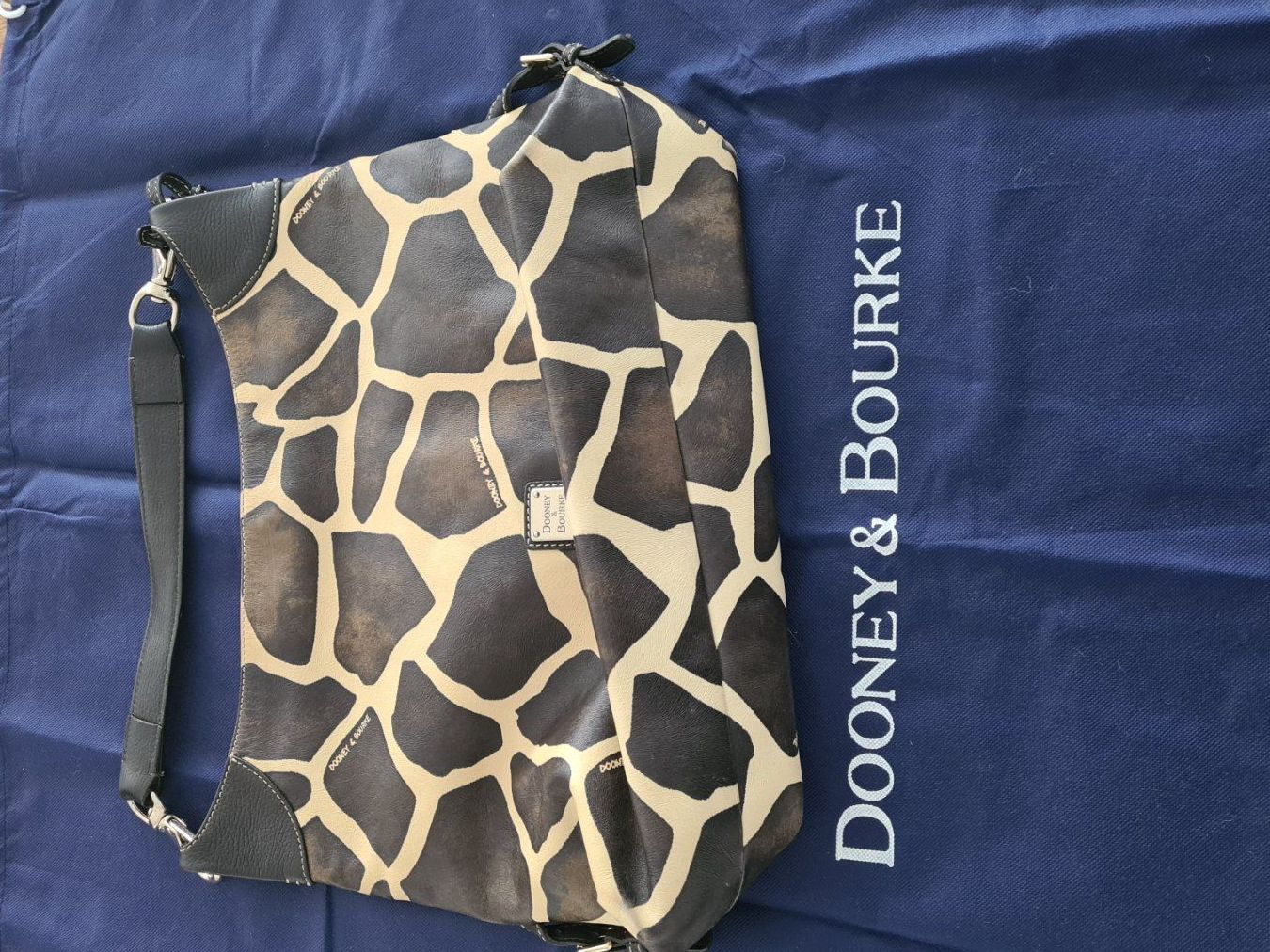 Borse da donna: Dooney & Bourke Ledertasche Giraffenmuster – Usato da Jona venduto da hen_7fyc 2