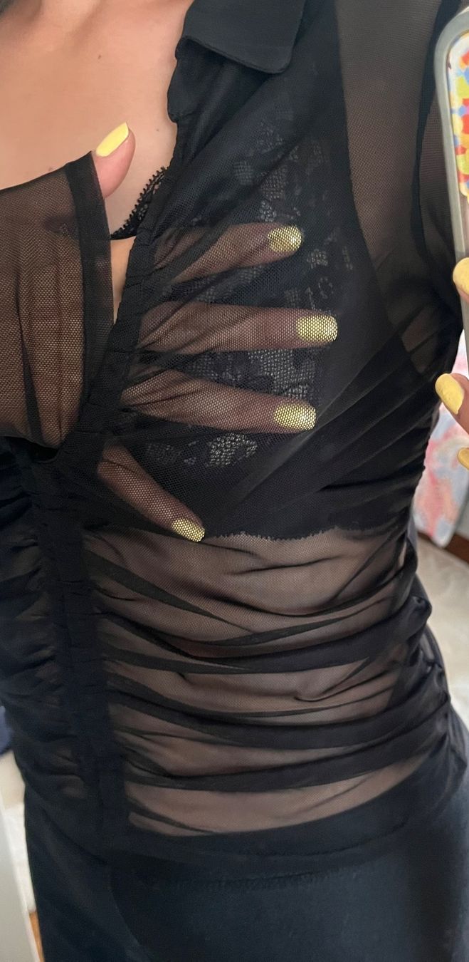 Urban Outfitters Tops: Pull noir sexy – Gebraucht aus Bernex von claraaaa4 3
