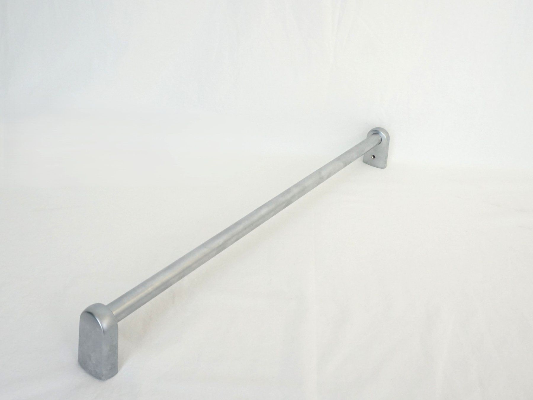 Portes-serviettes: Handtuch-Halter – D'occasion à Pratteln par Restwert_Pratteln 1