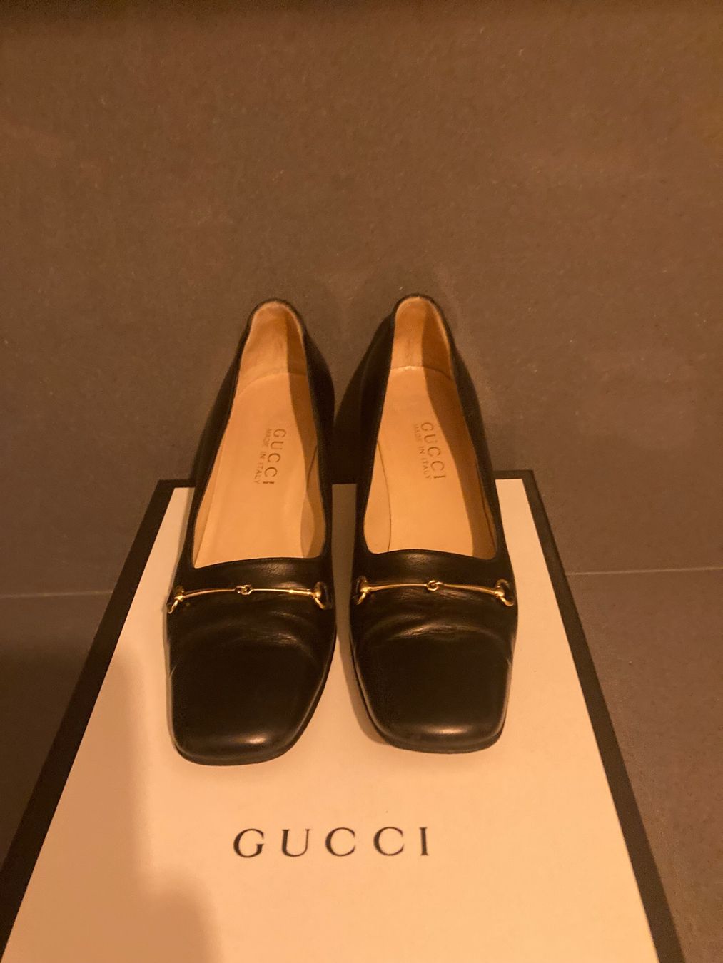 Gucci Scarpe da donna: Gucci no. 36 – Usato da Paradiso venduto da Kayakara