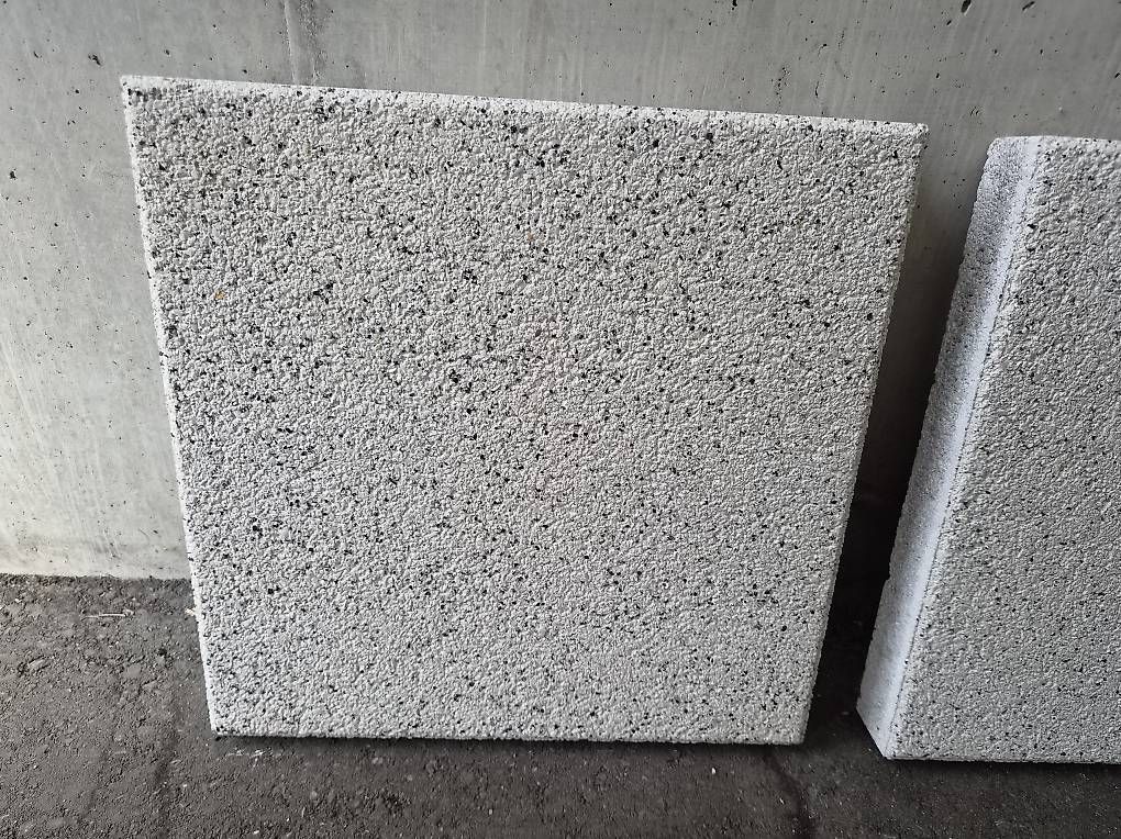 Ombrelli: Piode per ombrellone – Nuovo e nell'imballaggio originale da Bellinzona venduto da fto_fy9y