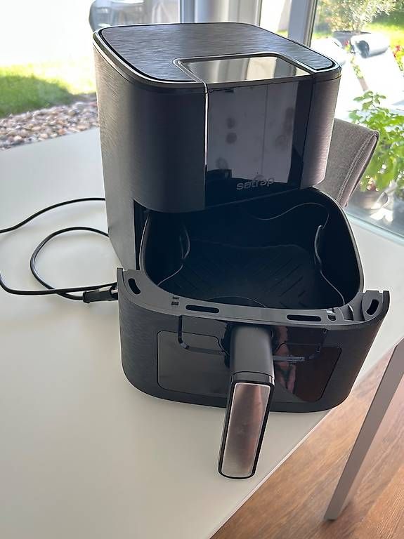 Elettrodomestici da cucina: Satrap Leggero Plus - AirFryer – Usato da Rüschlikon venduto da Cymru02 1