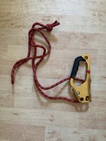 Petzl Ascension Rope Clamp Fall Arrest Device good condition