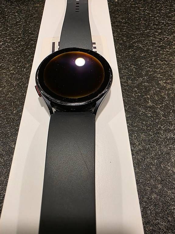 Samsung Smartwatch: Smartwatch Samsung watch 5 – Usato da Bremgarten AG venduto da jegermeister13 3