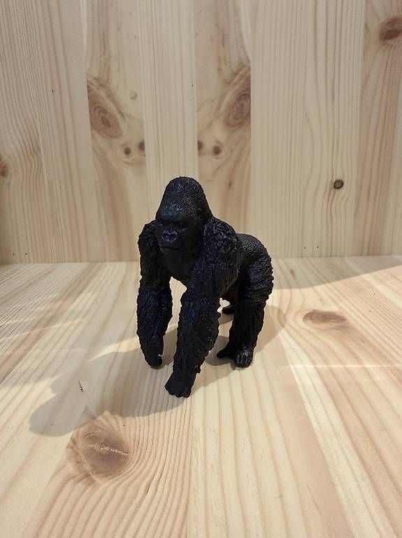 Giocattoli: Schleich Alligator, Gorilla, Dromedar, Kuh, Löwe – Usato da Niederhasli venduto da des_f82m 1