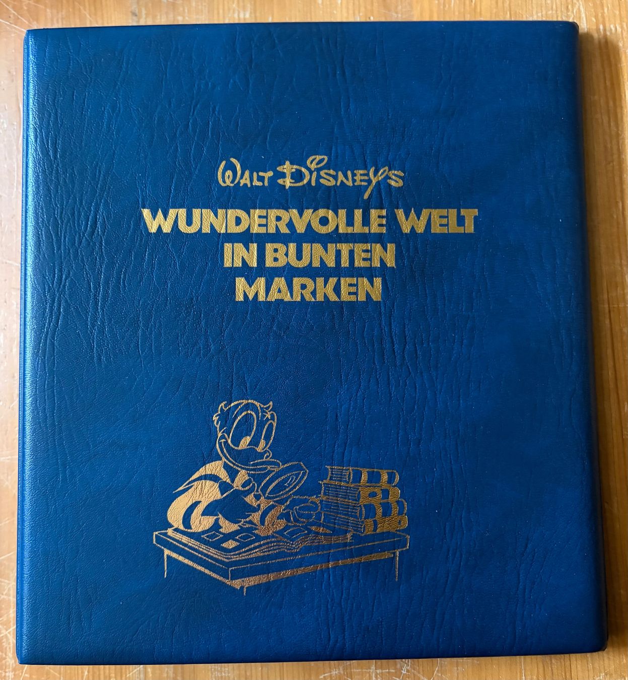 Album: Walt Disney s Marken Album – Nuovo (secondo la descrizione) da Adliswil venduto da Myxin