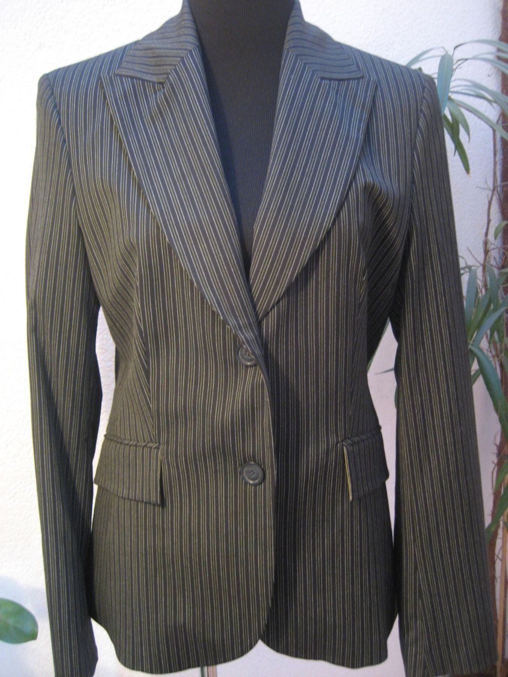 Esprit Giacche: Veste Esprit taille 40, neuve – Nuovo e nell'imballaggio originale da Delémont venduto da marryb
