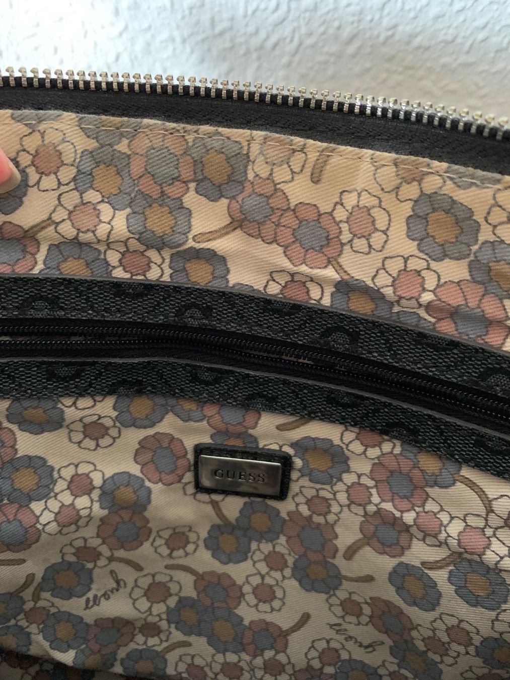 Guess Taschen für Damen: Guess coal logo crossbody – Gebraucht aus Perroy von barballalla 2