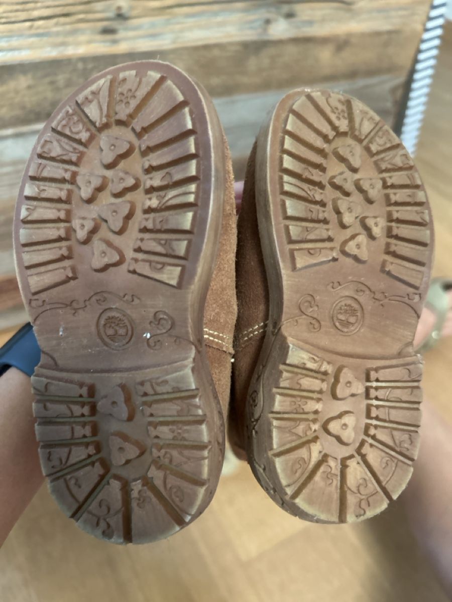 Timberland Scarpe per ragazzi: Timberland Stiefel 22 – Nuovo (secondo la descrizione) da Uetikon am See venduto da barceloneta 2