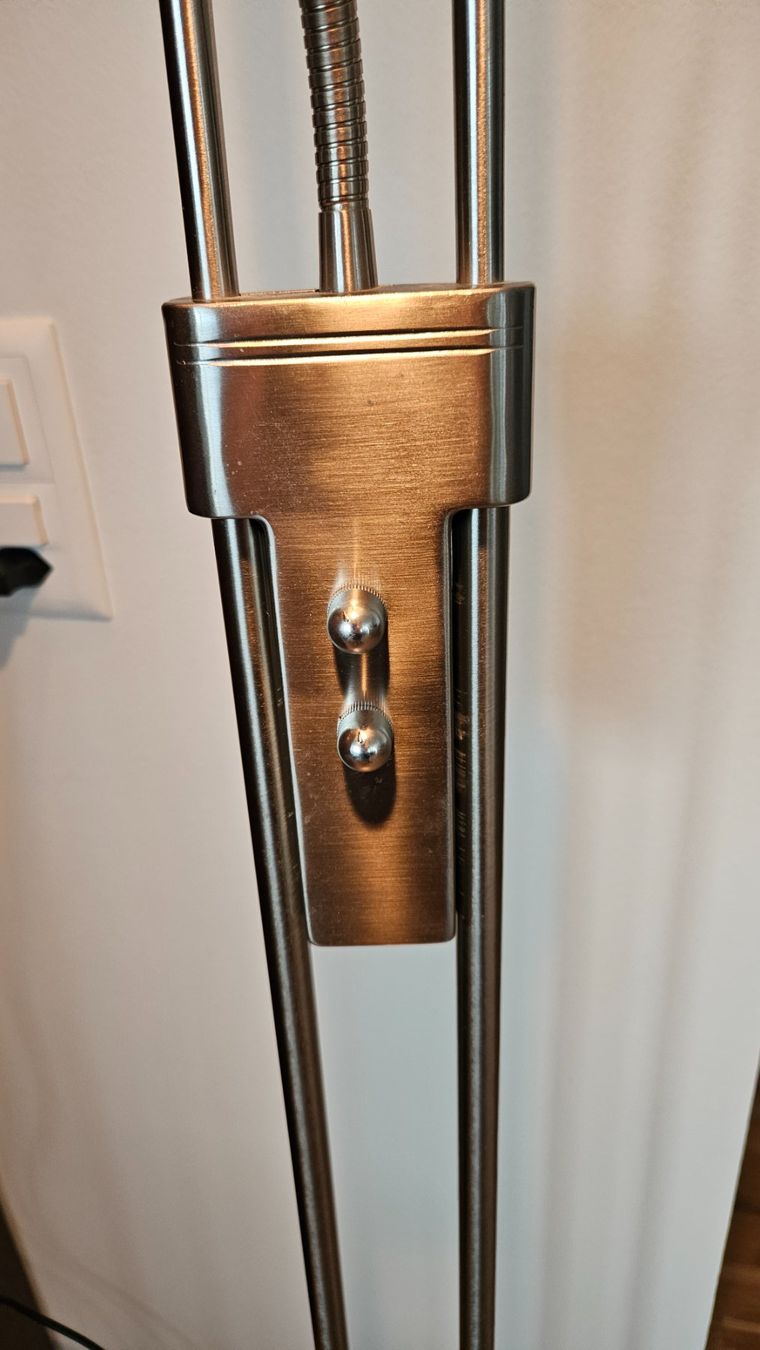 Lampes: Ständerlampe, Stehlampe – D'occasion à Jona par ASMARADO 3