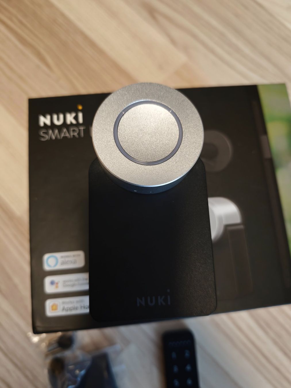 Nuki Lucchetti: Nuki Smart Lock 2.0 + Keypad – Usato da Corgémont venduto da Dine8 4