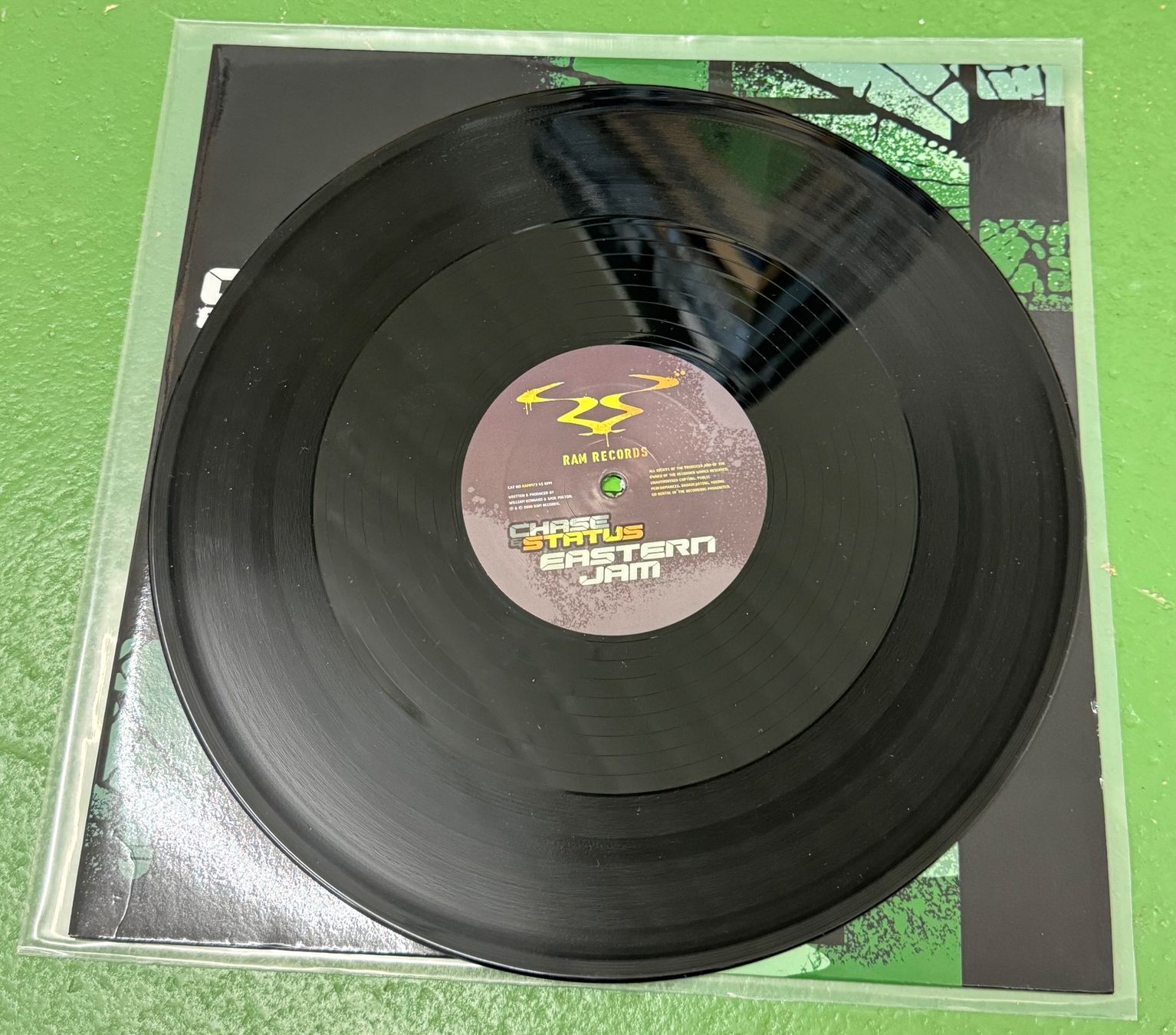 Dischi in vinile: Chase and Status: Pieces / Eastern Jam 12" – Usato da Basel venduto da Ostschweiz06 1