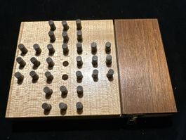 Holzspielzeug Steckspiel von Bujo, Holz. Ein Stäbchen fehlt 