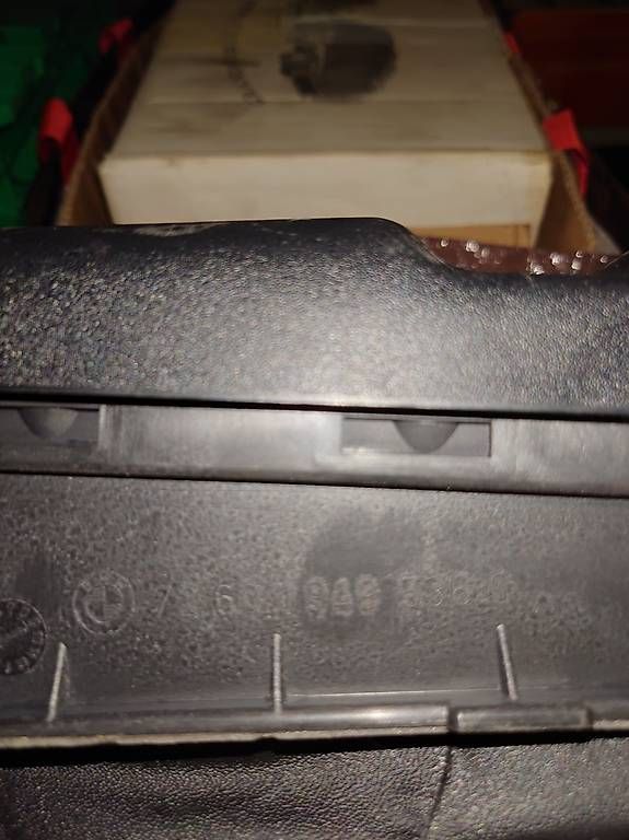 BMW Tutti pezzi di ricambio auto: BMW e30 sac a ski – Usato da Anieres venduto da 88t7 2